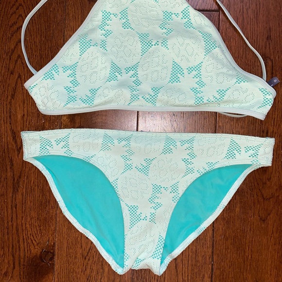 Aerie Mint Pineapple Bikini Bottoms ✨🍍 - Picture 4 of 4